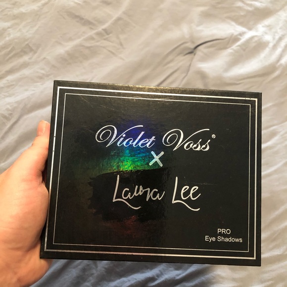 Violet Voss x Laura Lee palette *rare* - Picture 3 of 3